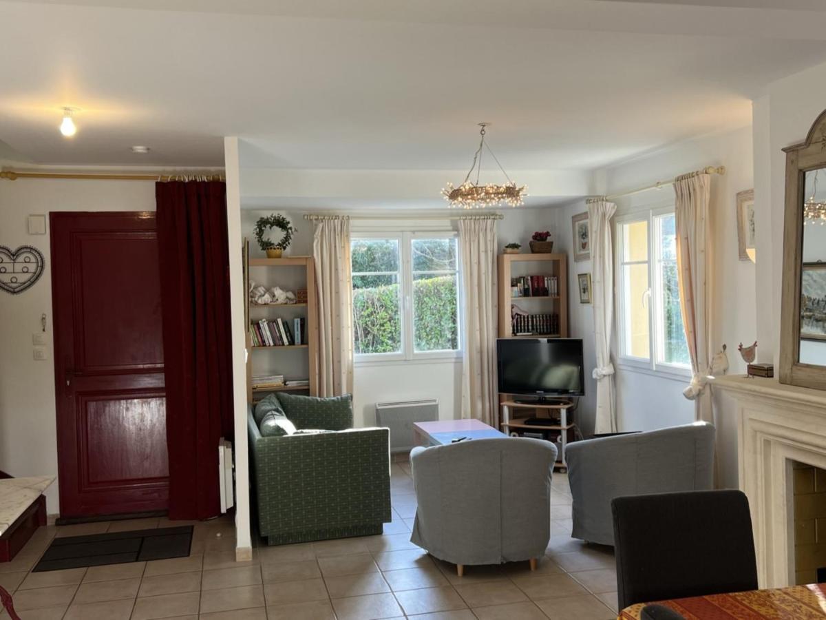 Grande Villa Avec Jardin, Proche Plage Et Centre De Villers-Sur-Mer - Fr-1-487-310 Exteriör bild